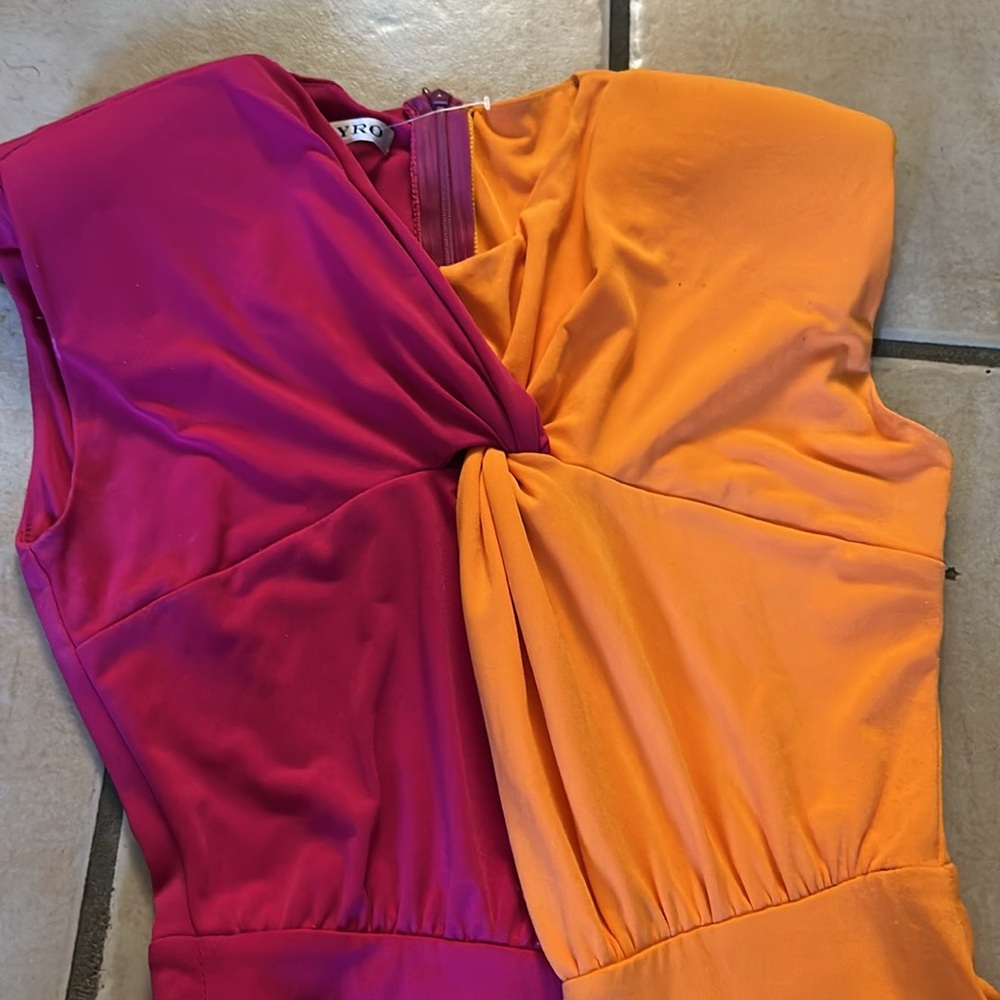 Cayro measures small Vibrant Pink and Orange Women's Dress - Picture 7 of 12